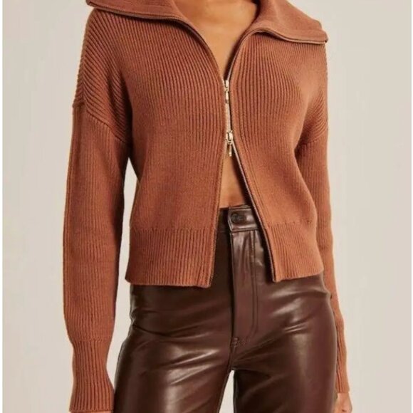 Abercrombie & Fitch Double Zipper Cardigan - Picture 2 of 4